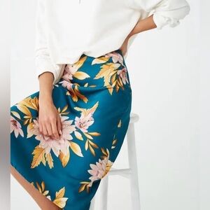 Forever 21 Floral Bohemian Pencil Skirt M